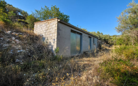 Huge plot of land in the mountains (27)