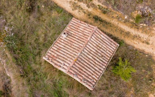 Gran finca amb aigua (488)