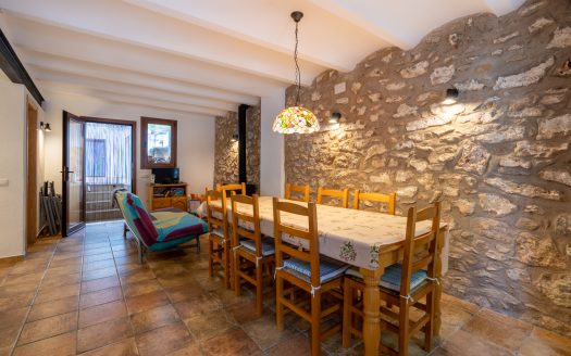 Terraced house in Els Ports (574)