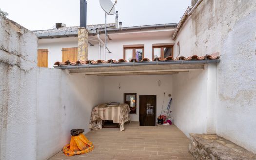 Terraced house in Els Ports (574)