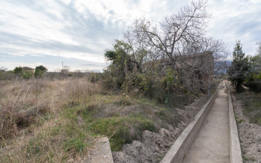 Farmhouse to restore near Tortosa (653)