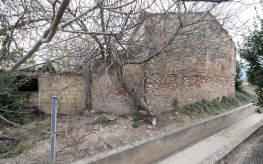 Farmhouse to restore near Tortosa (653)