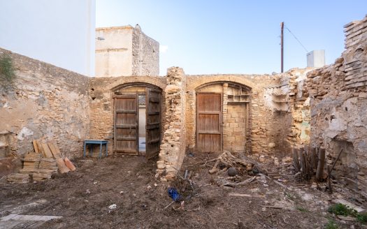 Two plots together for sale (766)
