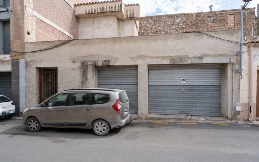 Gran casa con muchas posibilidades (855)