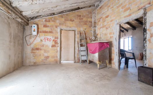 Townhouse ready to live in Horta de Sant Joan (928)