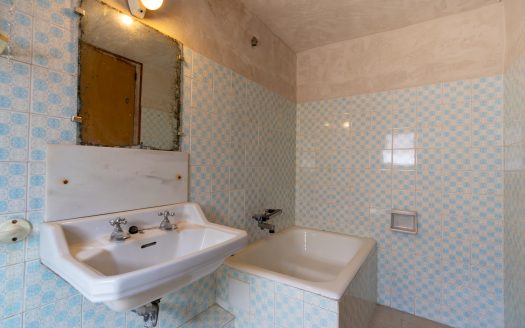 Townhouse ready to live in Horta de Sant Joan (928)