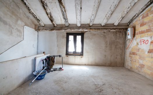 Townhouse ready to live in Horta de Sant Joan (928)