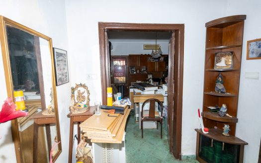 A one-storey townhouse (994)