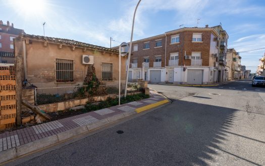 A one-storey townhouse (994)
