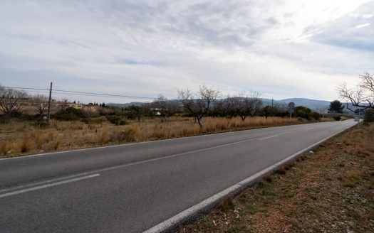 Land with possibility of water (13)