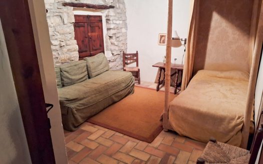 Majestic townhouse for sale in Calaceite (10)