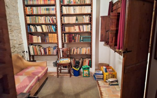 Majestic townhouse for sale in Calaceite (10)