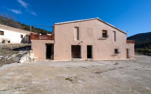 An investment for a rural business (33)