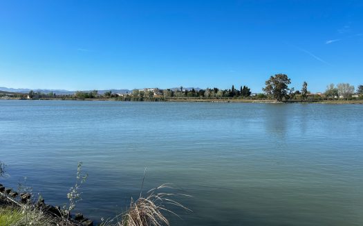 Property near the river (38)