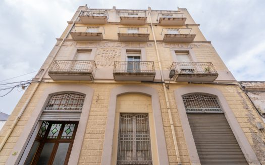 A block of flats (188)