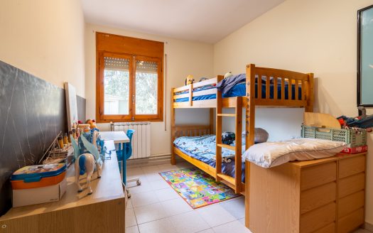 Charming countryside villa (210)