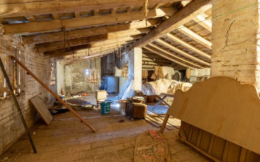 Large farmhouse near Tortosa (239)