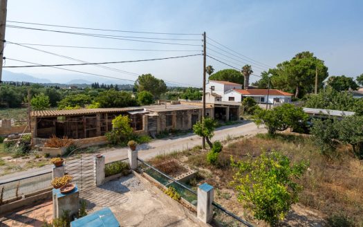 Large farmhouse near Tortosa (239)