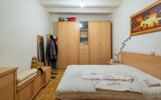 Large farmhouse near Tortosa (239)