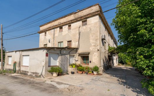 Large farmhouse near Tortosa (239)