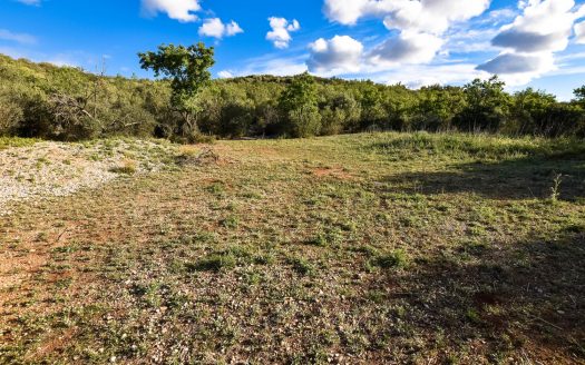 Finca rústica en un turó (262)
