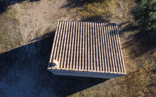 Petita masia per a reformar (295)
