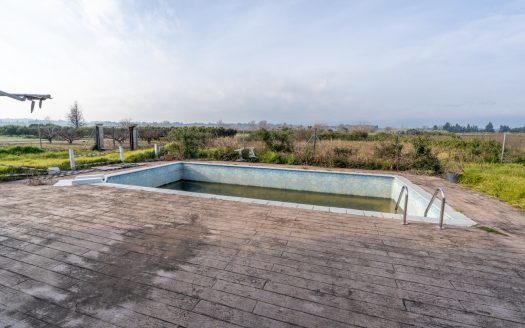 For those who want to be close to the river (321)