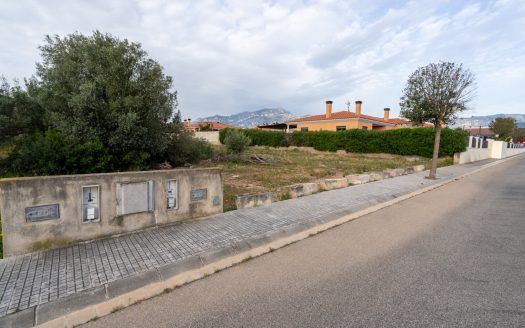 Finca urbana en una urbanització (346)