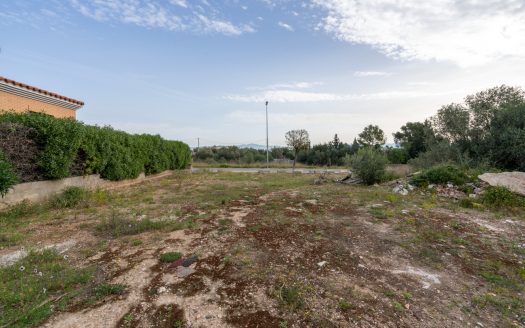 Finca urbana en una urbanització (346)