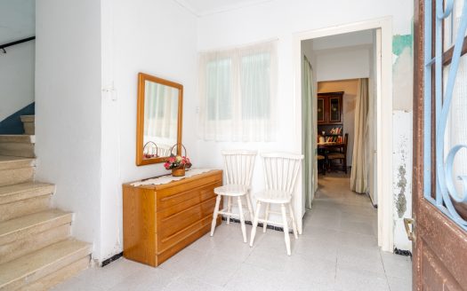 Casa de poble per a reformar a La Senia (354)
