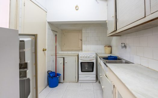 Casa de poble per a reformar a La Senia (354)