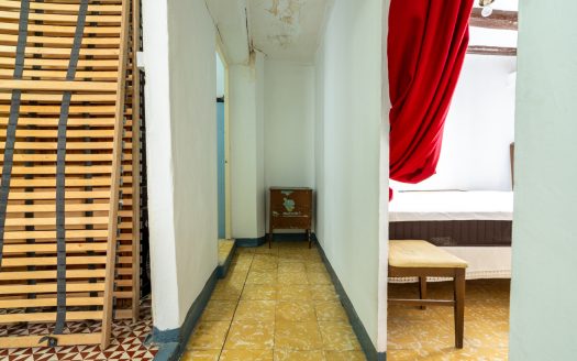 Casa de poble per a reformar a La Senia (354)