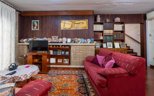 Your home with a garden in the heart of Amposta (374)