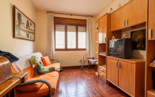 Your home with a garden in the heart of Amposta (374)