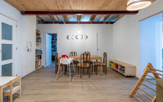 Large semi-detached farmhouse near Tortosa (378)