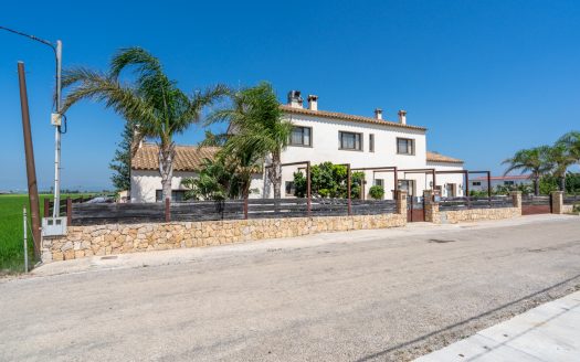 Farmhouse with Tourist Licence in the Ebro Delta (380)