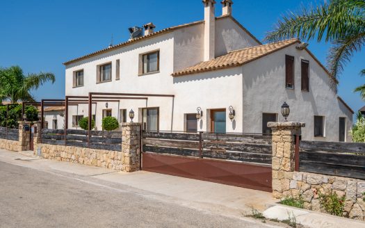 Farmhouse with Tourist Licence in the Ebro Delta (380)