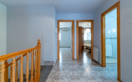 A spacious townhouse (382)