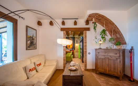 Farmhouse with Tourist Licence in the Ebro Delta (380)